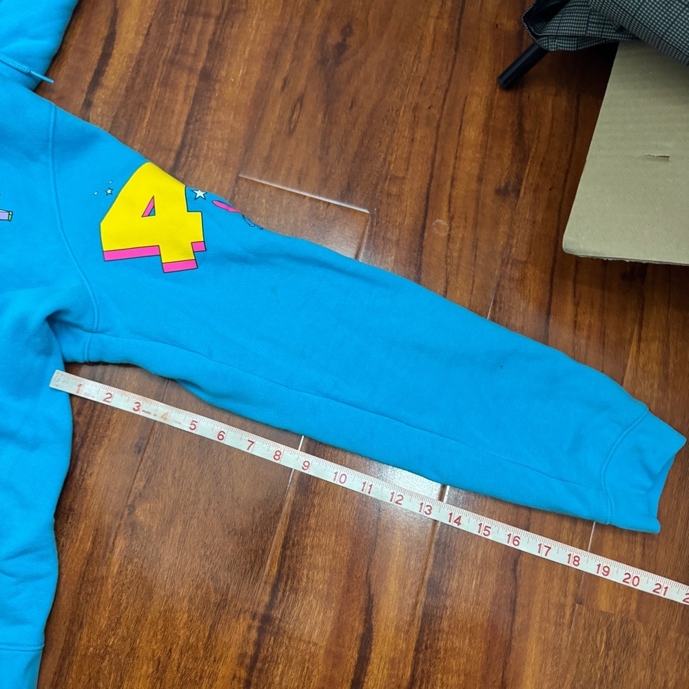 Disneyland Resort 2024 Hoodie Full Zipper Jacket Size XL - Picture 7 of 7